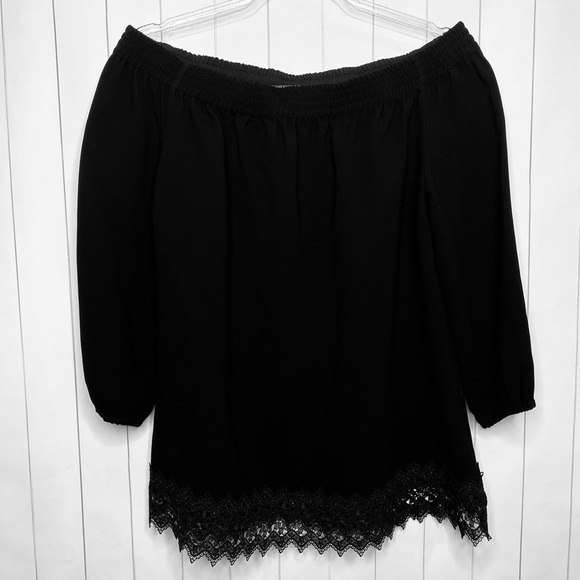 Shoshanna Tops - Shoshanna Varick Jet Black Off-Shoulder Lace Trim Blouse Classic Staple Chic 6